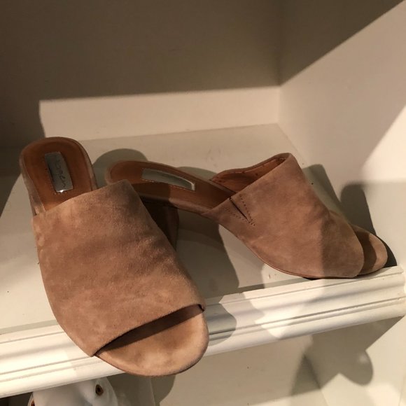 Halogen Freda Suede Slip On Heeled Mules size 7 - worn 3 times - Picture 4 of 7